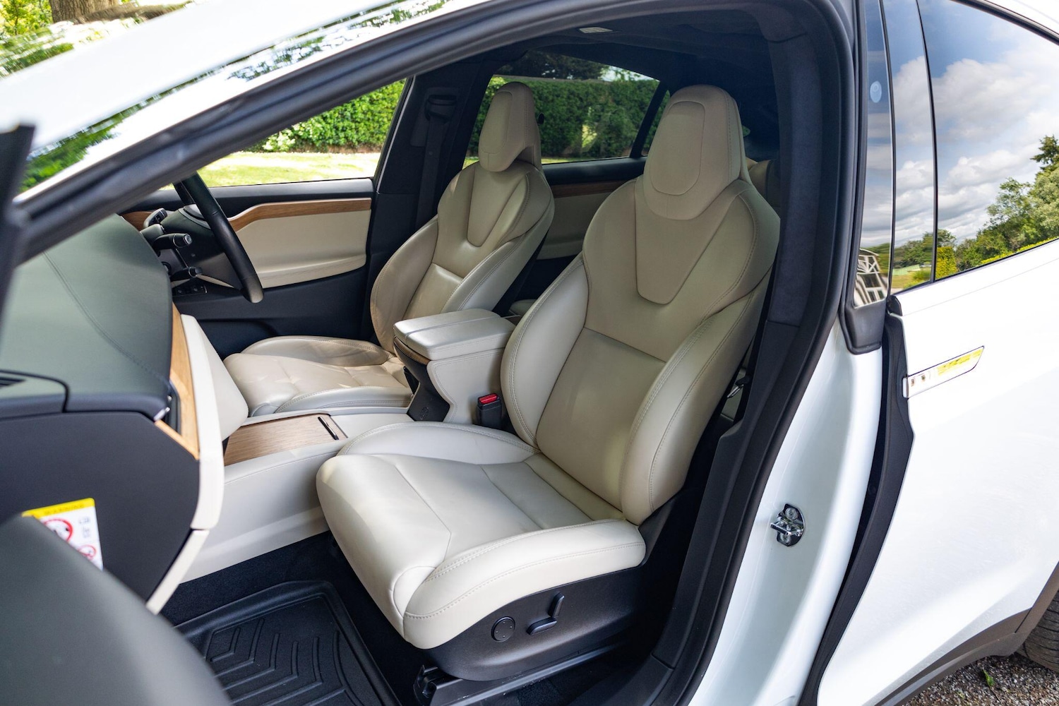 Used Tesla Model X 2019 for sale - 76579753: Photo 36