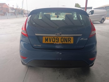 Used Ford Fiesta 2009 for sale - 76579745: Photo