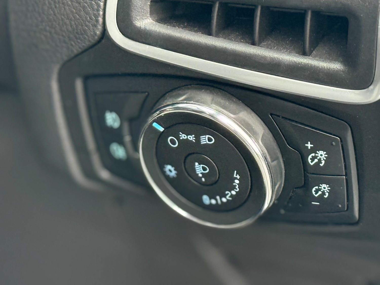 Used Ford Focus 2014 for sale - 76579747: Photo 17