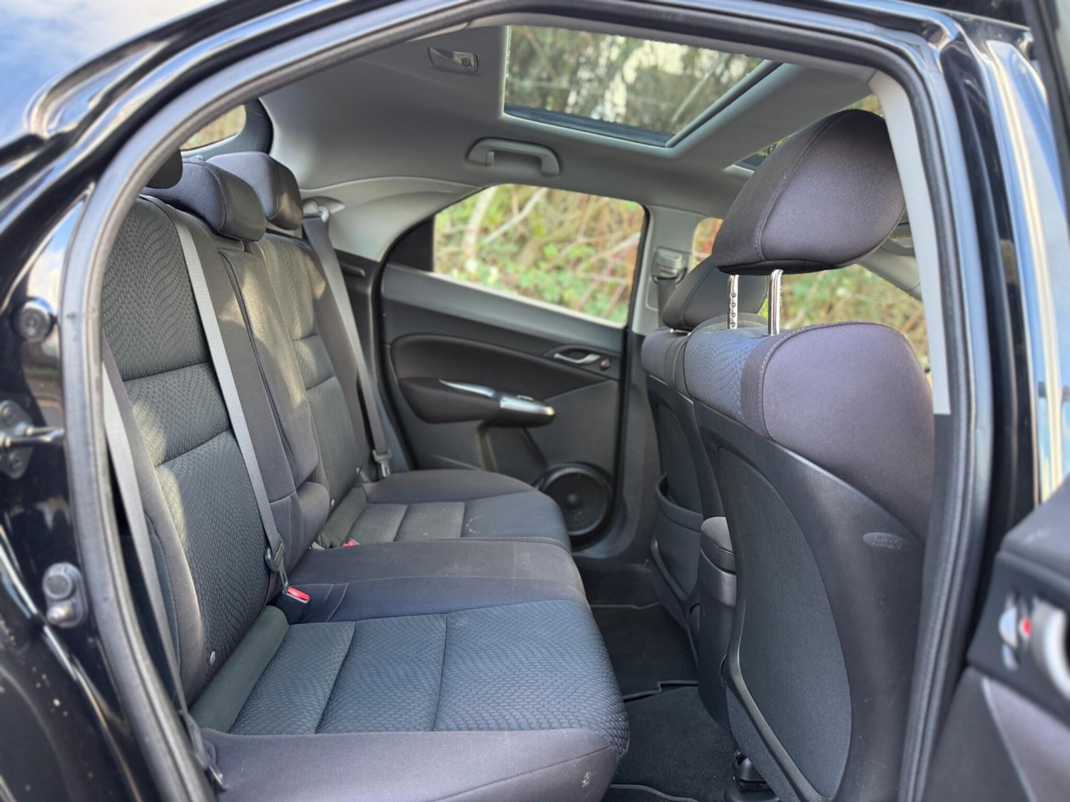 Used Honda Civic 2011 for sale - 76671659: Photo 18