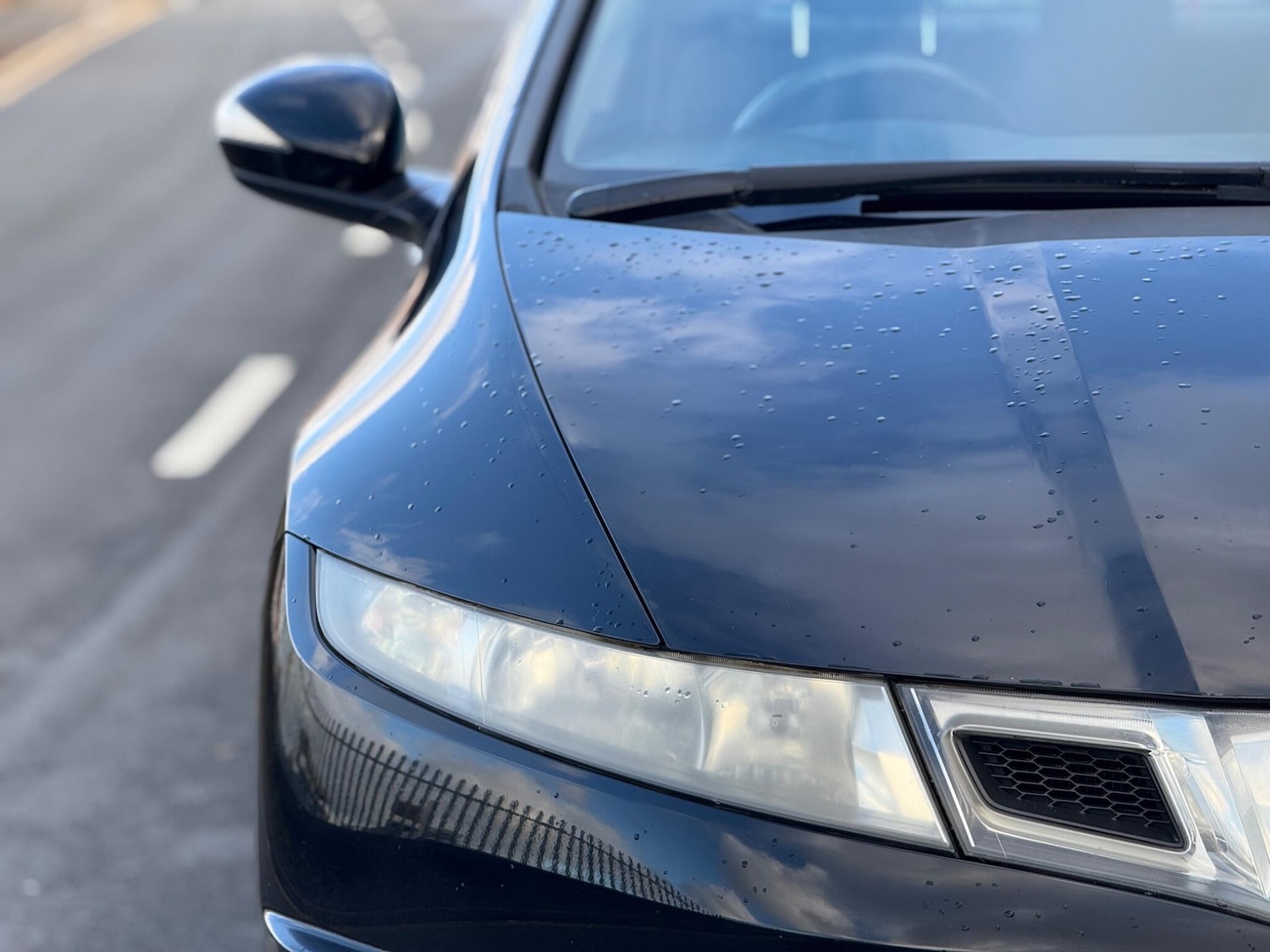 Used Honda Civic 2011 for sale - 76671659: Photo 2