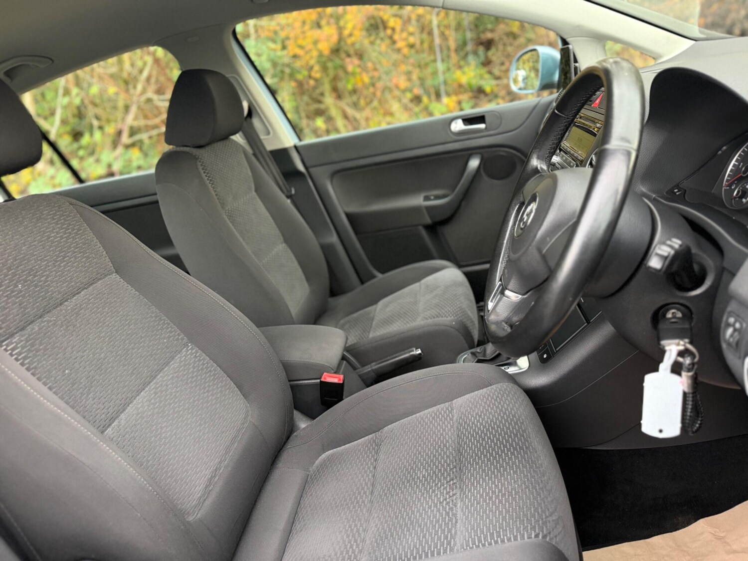 Used Volkswagen Golf Plus 2010 for sale - 76579750: Photo 16