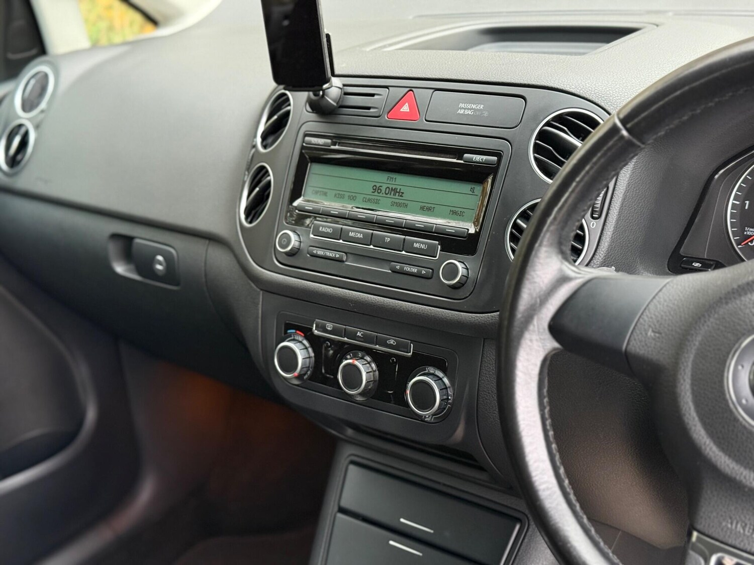 Used Volkswagen Golf Plus 2010 for sale - 76579750: Photo 29