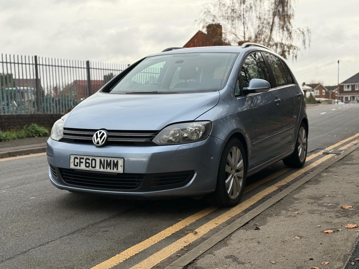 Used Volkswagen Golf Plus 2010 for sale - 76579750: Photo 3