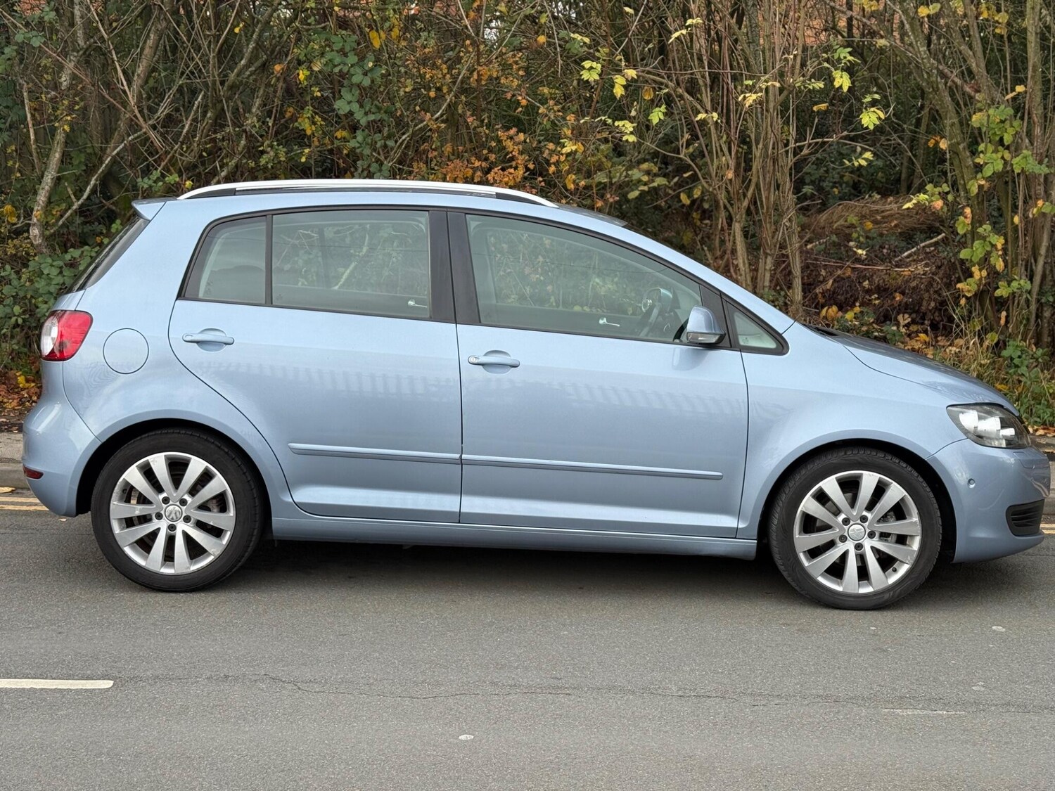Used Volkswagen Golf Plus 2010 for sale - 76579750: Photo 7