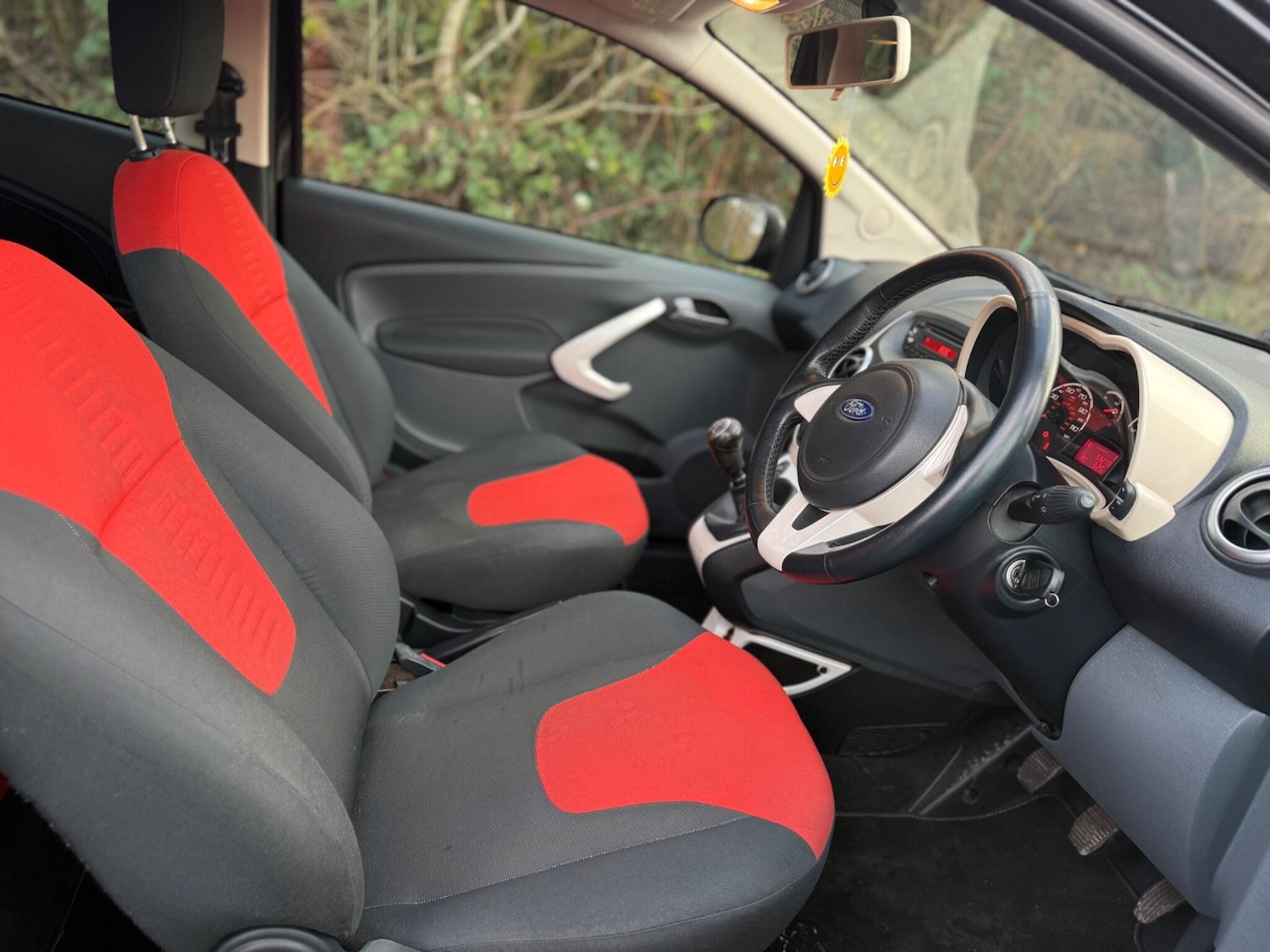 Used Ford Ka 2011 for sale - 76942683: Photo 16