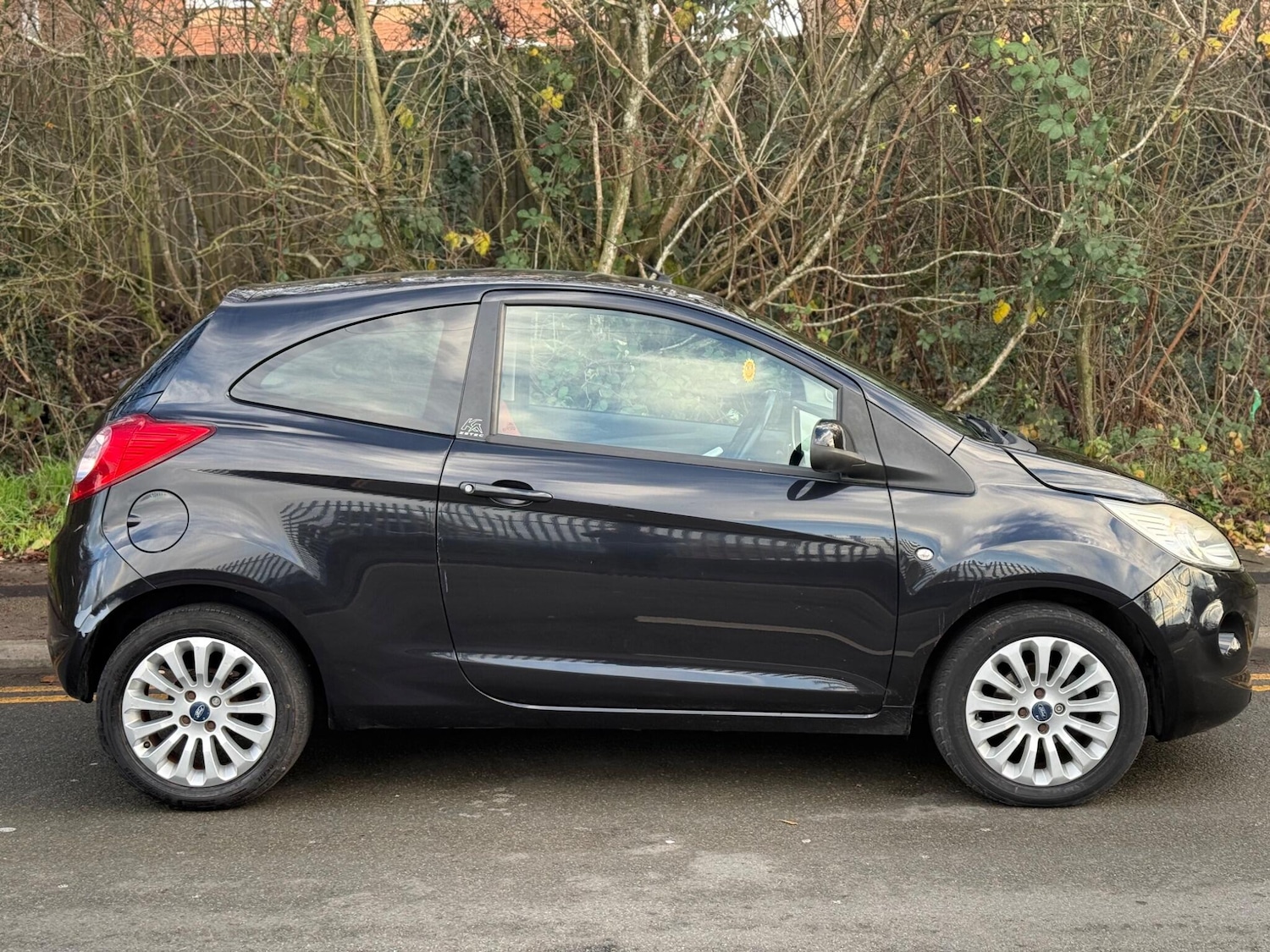 Used Ford Ka 2011 for sale - 76942683: Photo 2