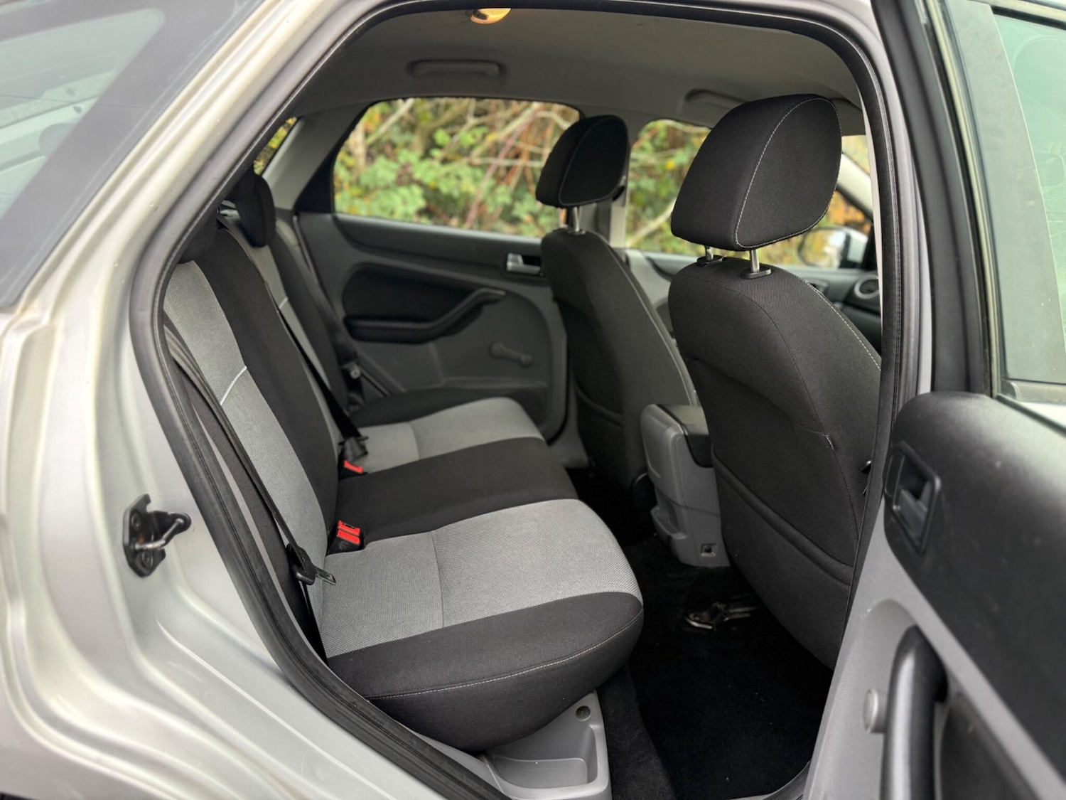 Used Ford Focus 2011 for sale - 76579759: Photo 12