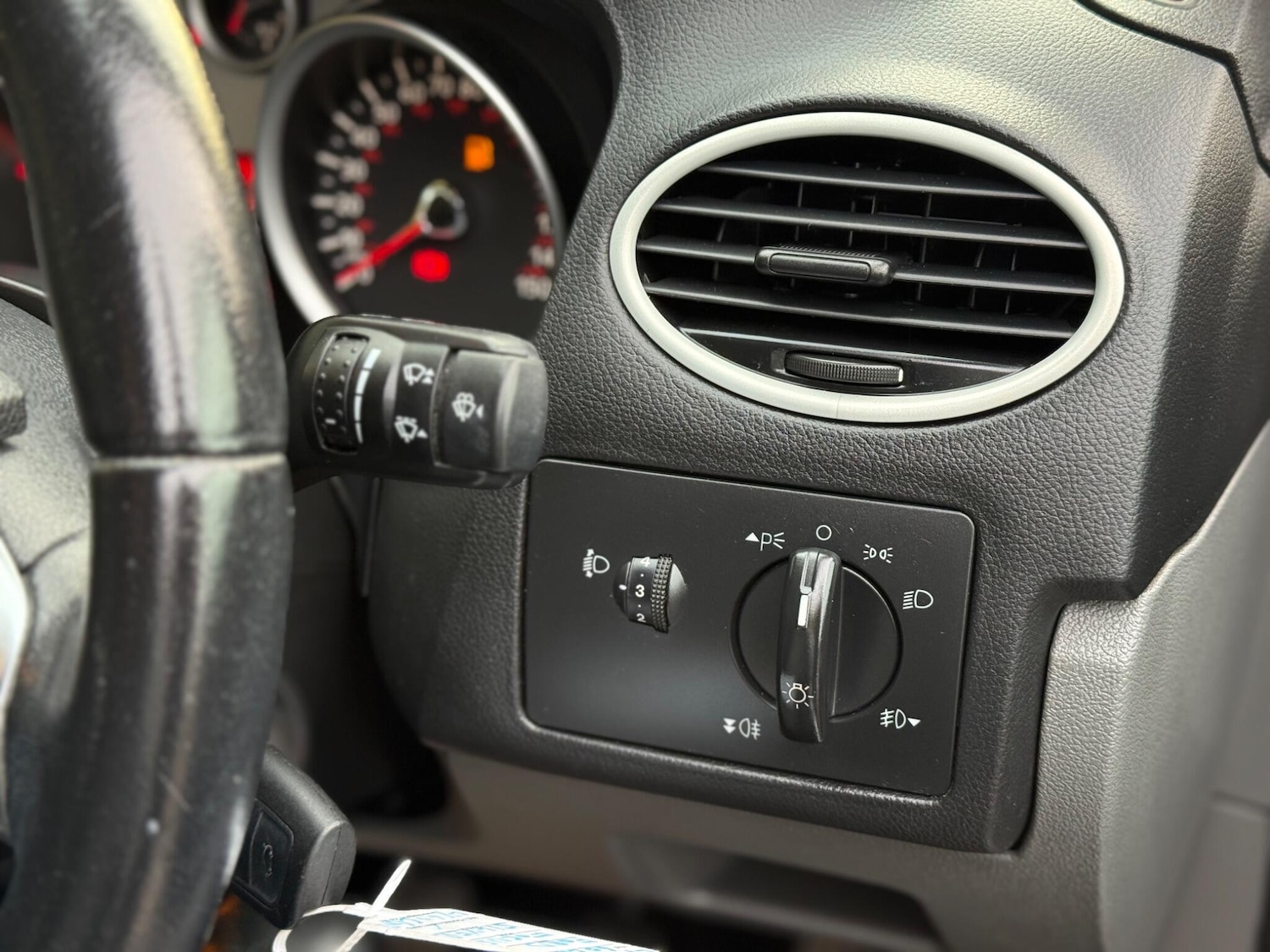 Used Ford Focus 2011 for sale - 76579759: Photo 15