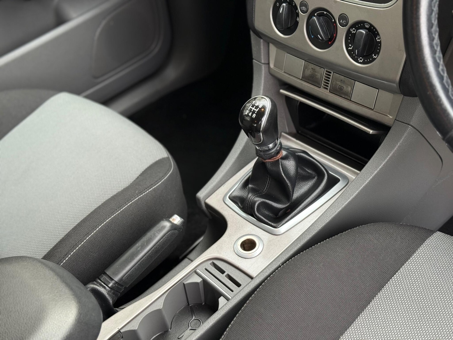 Used Ford Focus 2011 for sale - 76579759: Photo 8