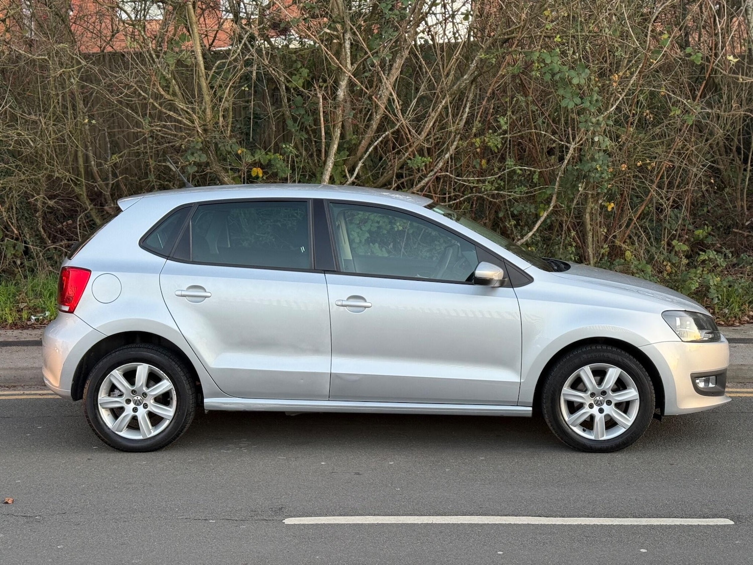 Used Volkswagen Polo 2013 for sale - 76715573: Photo 3