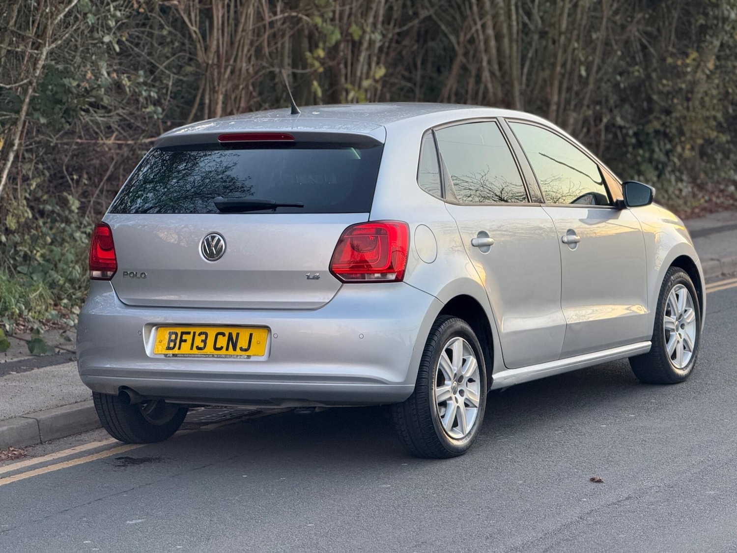 Used Volkswagen Polo 2013 for sale - 76715573: Photo 7
