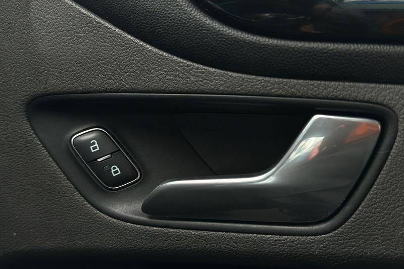 Used Ford Transit Custom 2023 for sale - 77804528: Photo 36