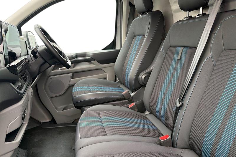 Used Ford Transit Custom 2025 for sale - 77225841: Photo 11