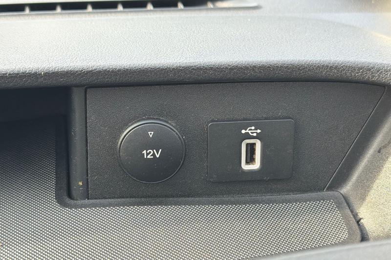 Used Ford Transit Custom 2018 for sale - 78028660: Photo 28