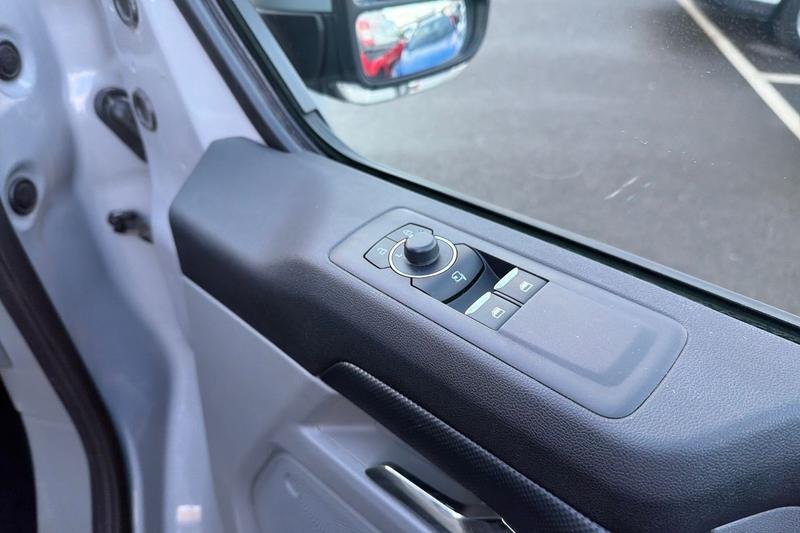 Used Ford Transit Custom 2025 for sale - 77231382: Photo 16