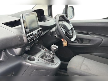Used Peugeot Partner 2023 for sale - 79528344: Photo