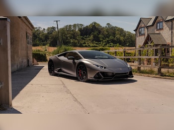 Used Lamborghini Huracan 2020 for sale - 79453398: Photo