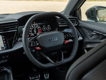 Used Audi RS3 2025 for sale - 79453765: Photo
