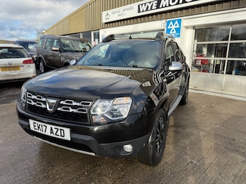 Used Dacia Duster 2017 for sale - 76777772: Photo
