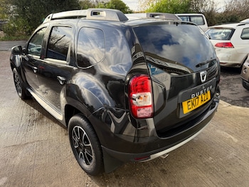 Used Dacia Duster 2017 for sale - 76777772: Photo