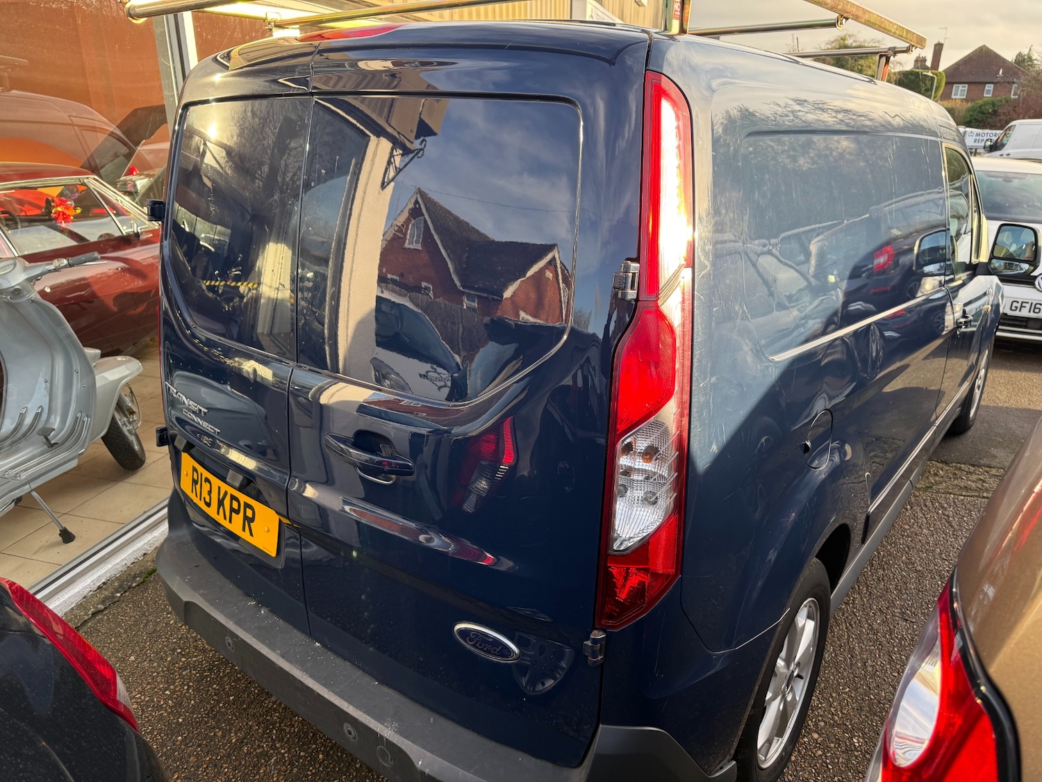 Used Ford Transit Connect 2015 for sale - 76778220: Photo 4