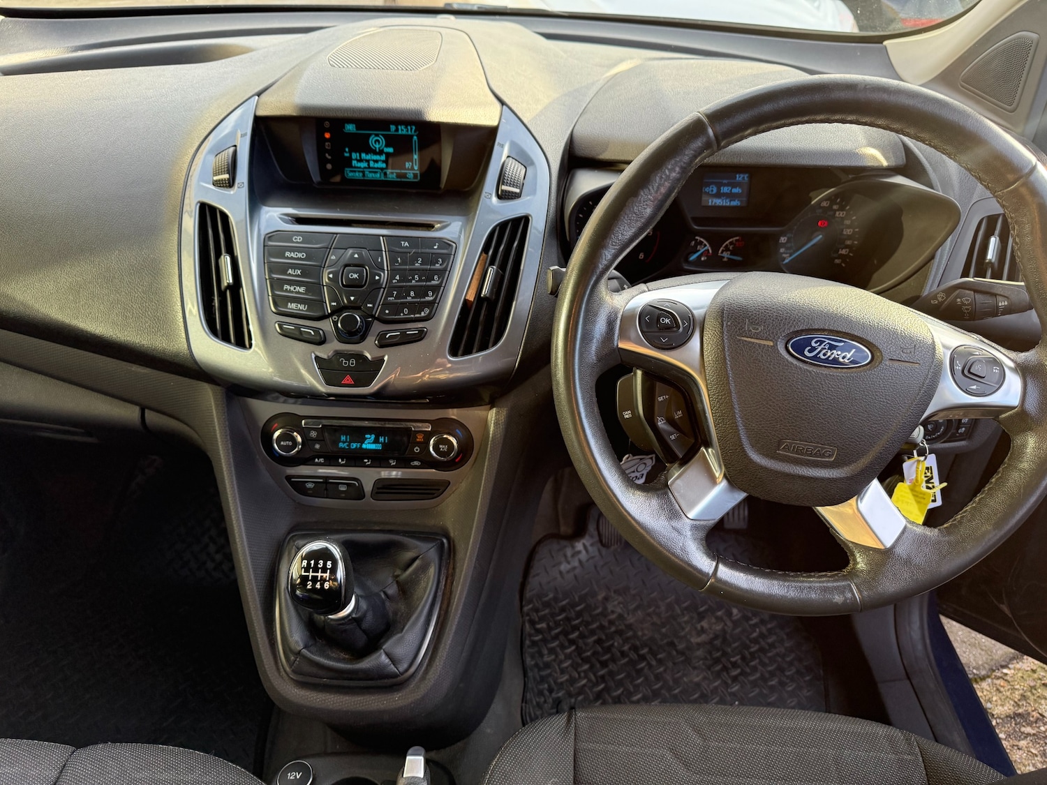 Used Ford Transit Connect 2015 for sale - 76778220: Photo 7