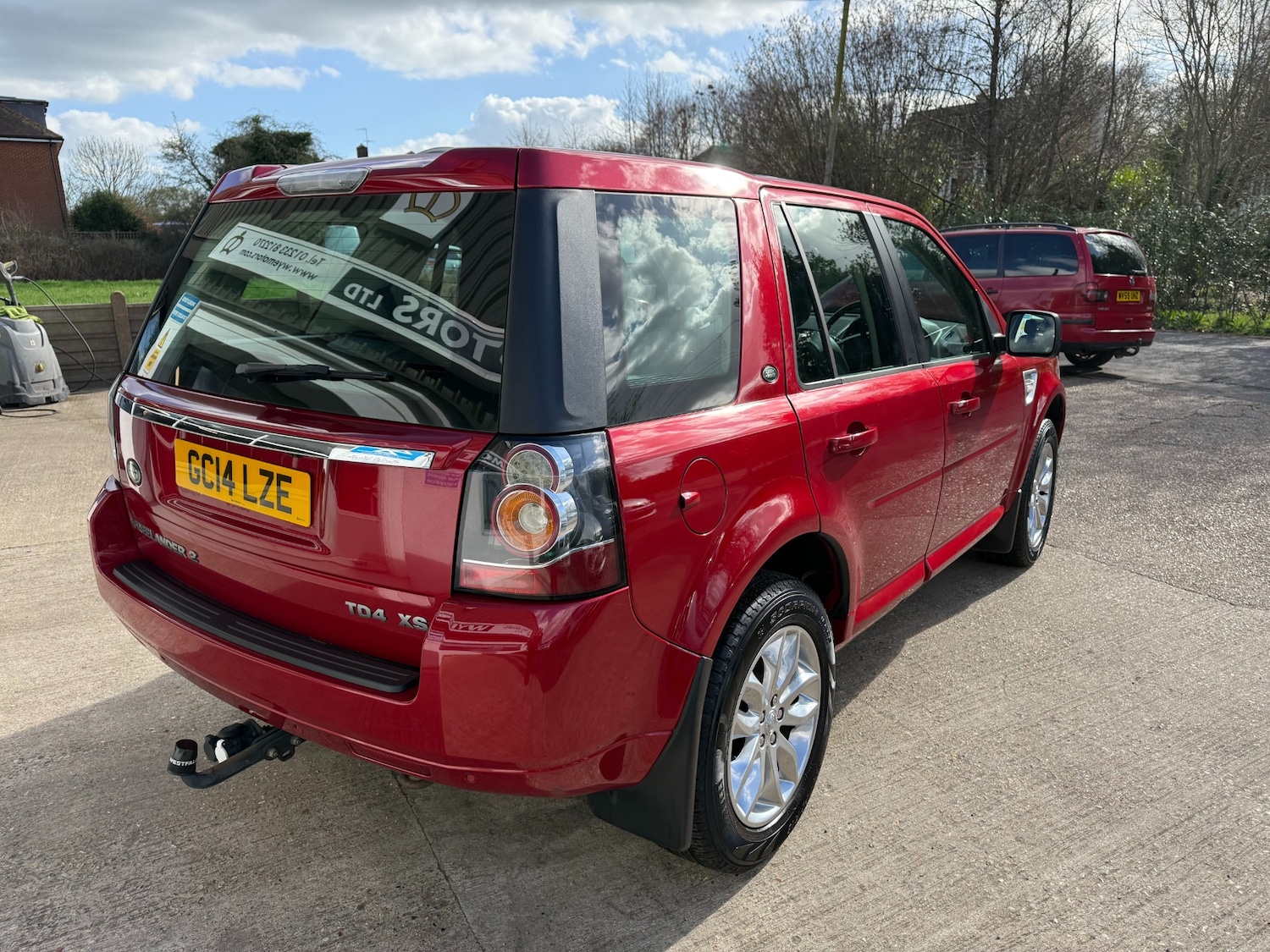 Used Land Rover Freelander 2014 for sale - 77831977: Photo 2