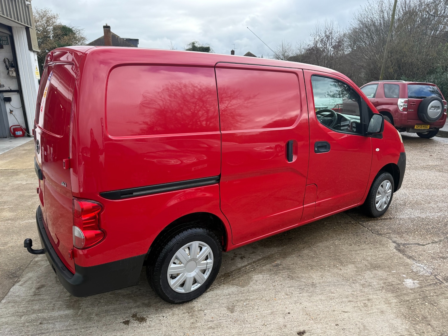 Used Nissan NV200 2013 for sale - 77530332: Photo 4