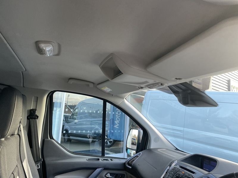 Used Ford Transit Custom 2017 for sale - 77137347: Photo 16