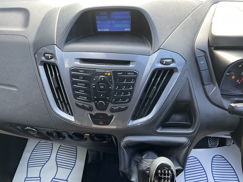 Used Ford Transit Custom 2017 for sale - 77137347: Photo 18