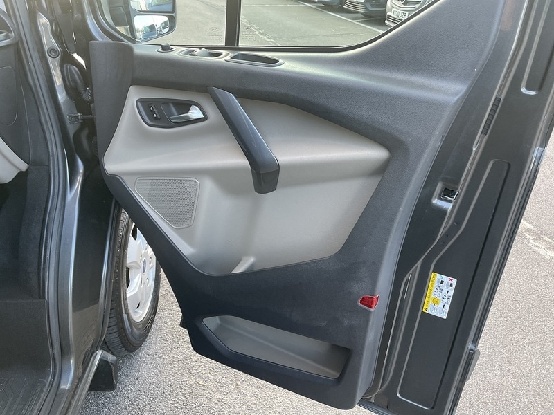 Used Ford Transit Custom 2017 for sale - 77137347: Photo 22