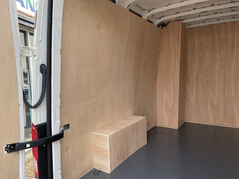 Used Volkswagen Crafter 2017 for sale - 77760603: Photo 33