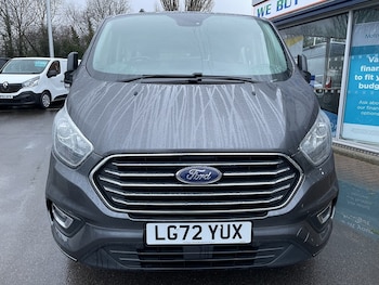 Used Ford Tourneo Custom 2023 for sale - 77422918: Photo