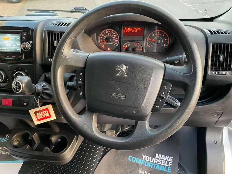 Used Peugeot Boxer 2018 for sale - 77137272: Photo 9