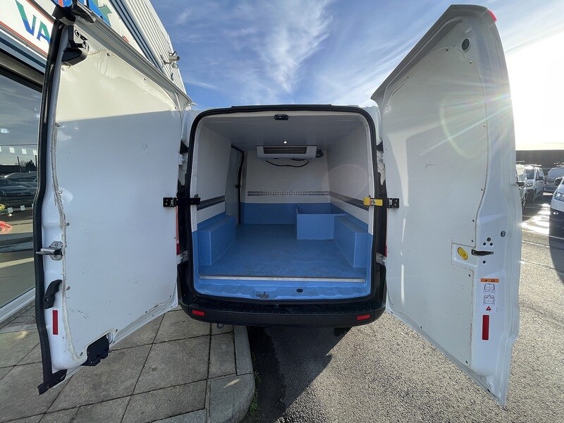 Used Ford Transit Custom 2018 for sale - 77137327: Photo 25