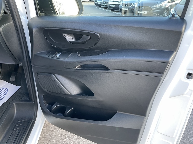 Used Mercedes-Benz Vito 2019 for sale - 77937373: Photo 19