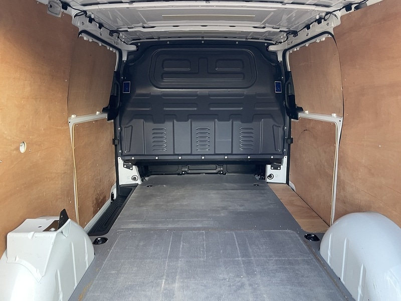 Used Mercedes-Benz Vito 2019 for sale - 77937373: Photo 30