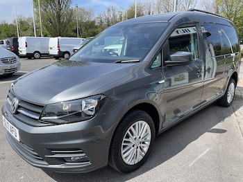 Used Volkswagen Caddy Maxi Life 2017 for sale - 78341266: Photo