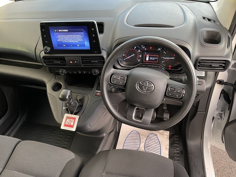 Used Toyota ProAce 2023 for sale - 77137344: Photo 13