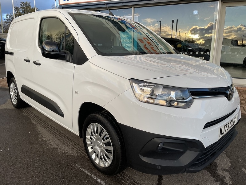 Used Toyota ProAce 2023 for sale - 77137344: Photo 2