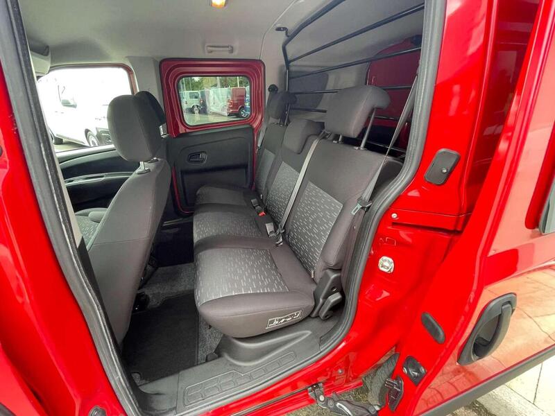 Used Vauxhall Combo 2013 for sale - 77137296: Photo 16