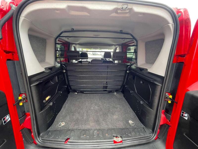 Used Vauxhall Combo 2013 for sale - 77137296: Photo 20