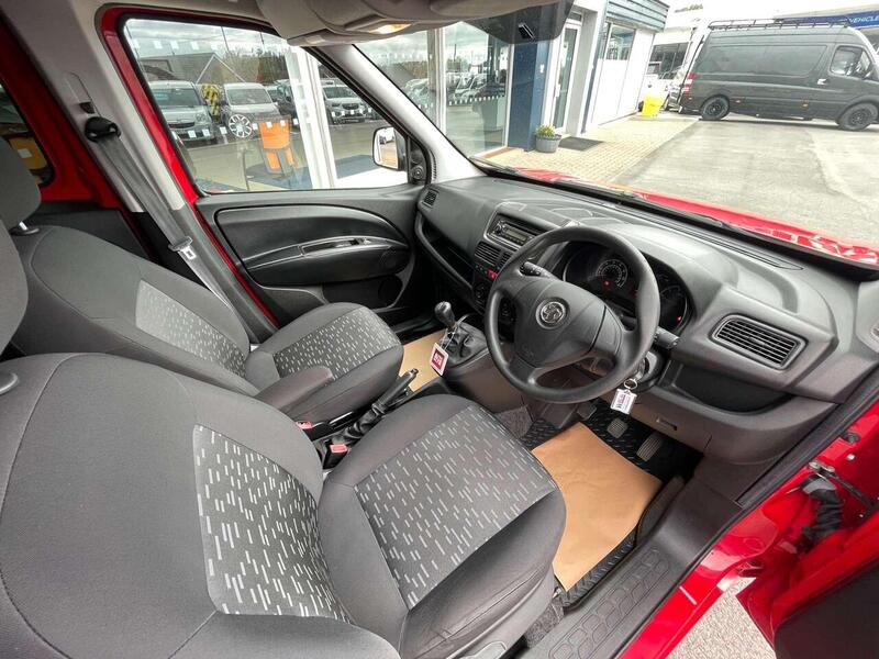 Used Vauxhall Combo 2013 for sale - 77137296: Photo 9