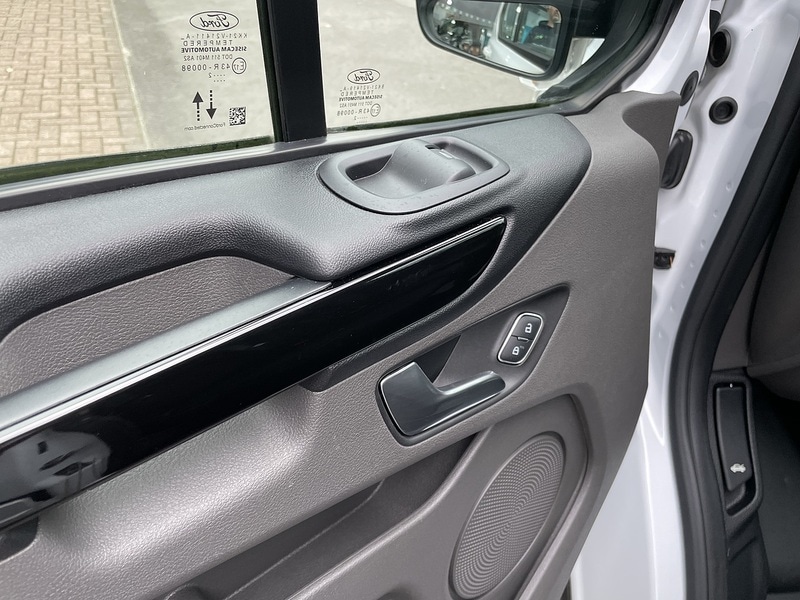 Used Ford Transit Custom 2022 for sale - 77137298: Photo 30