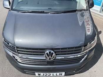 Used Volkswagen Transporter 2022 for sale - 79323600: Photo