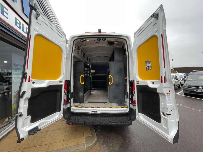 Used Ford Transit 2018 for sale - 77137271: Photo 24