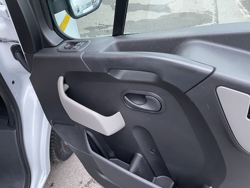 Used Vauxhall Movano 2018 for sale - 77200930: Photo 28