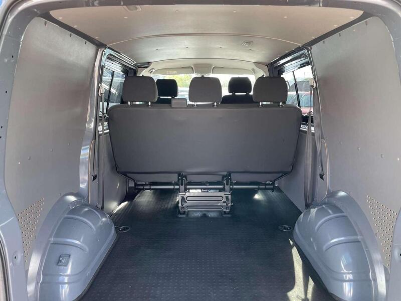 Used Volkswagen Transporter 2022 for sale - 77137360: Photo 14