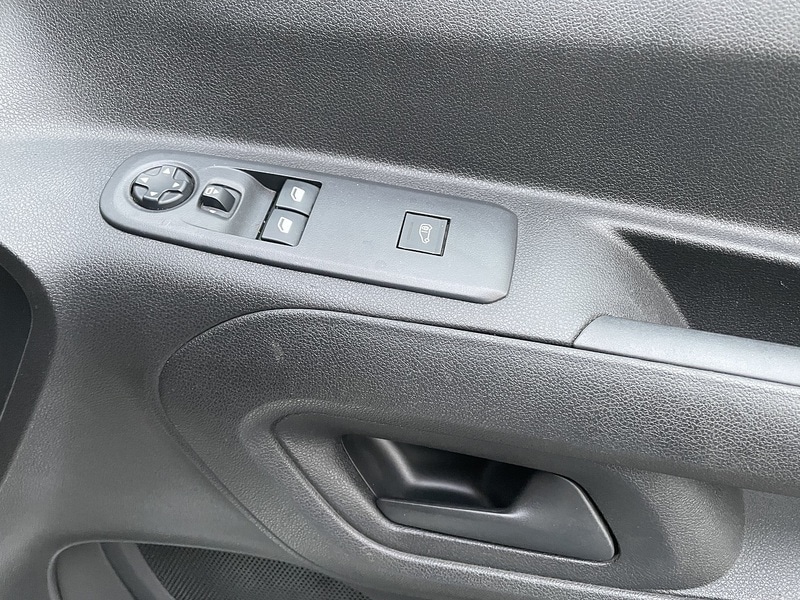 Used Citroen Berlingo 2021 for sale - 77213169: Photo 17